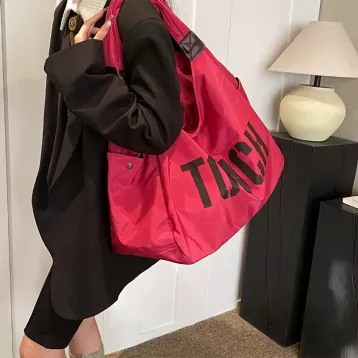 大容量トートバッグ シングルショルダーストラップ付き